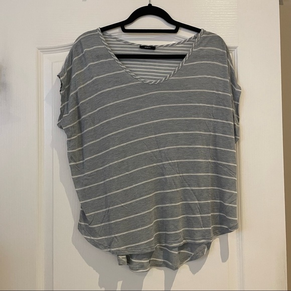 Striped tshirt - Picture 1 of 2